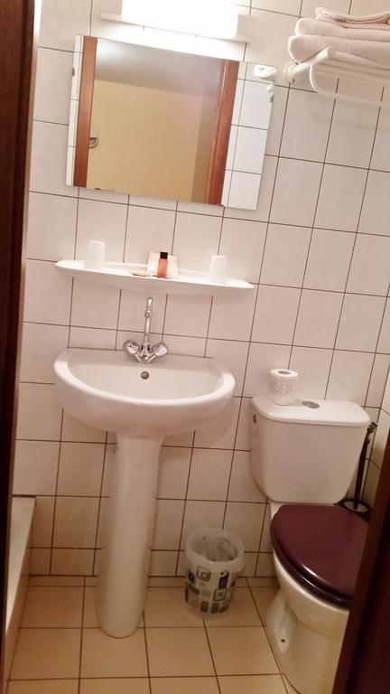 Hotel Des Touristes Pierrefitte-Nestalas Pokoj fotografie